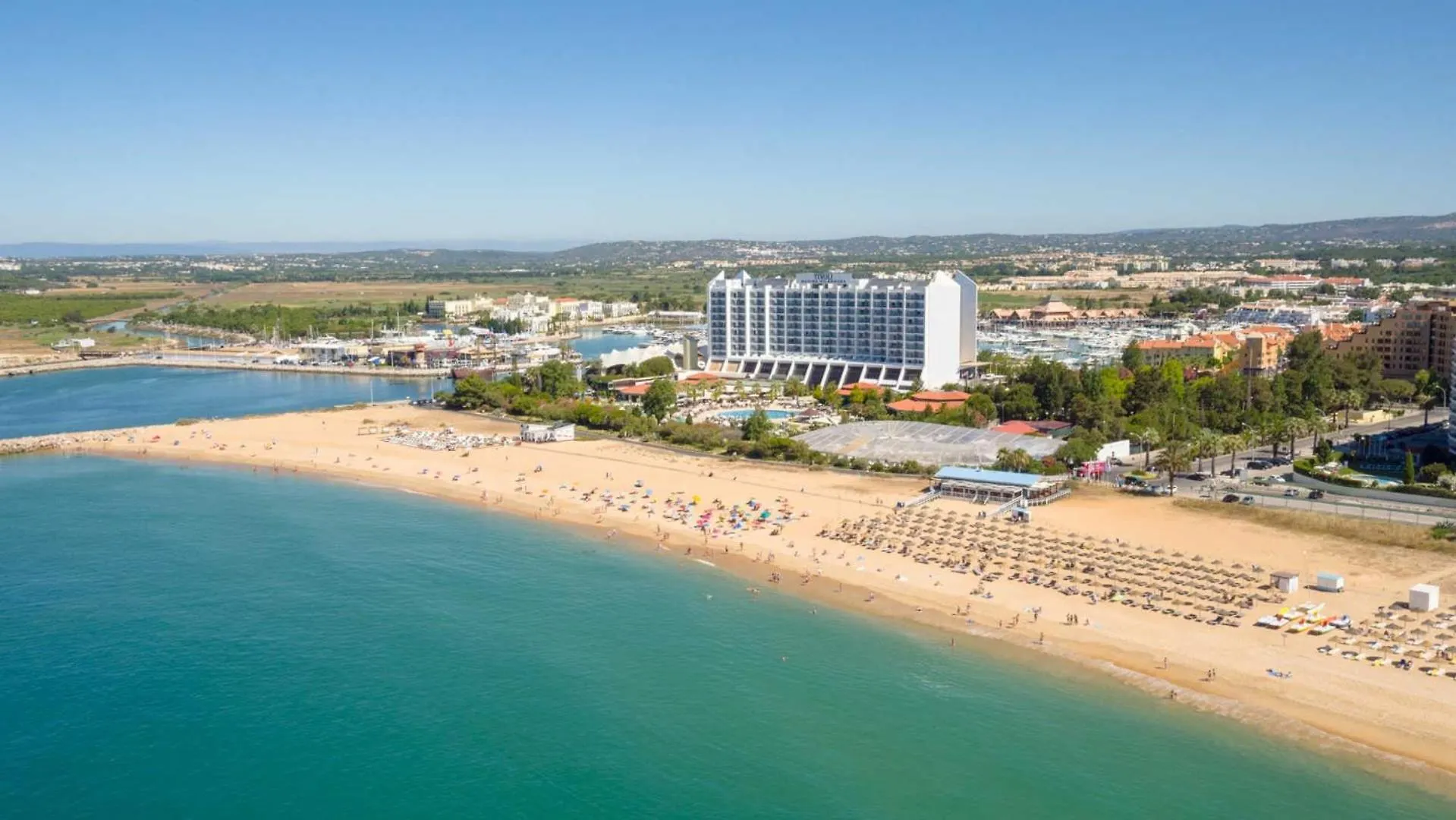 Vilamoura Main Avenue By Homing contacts